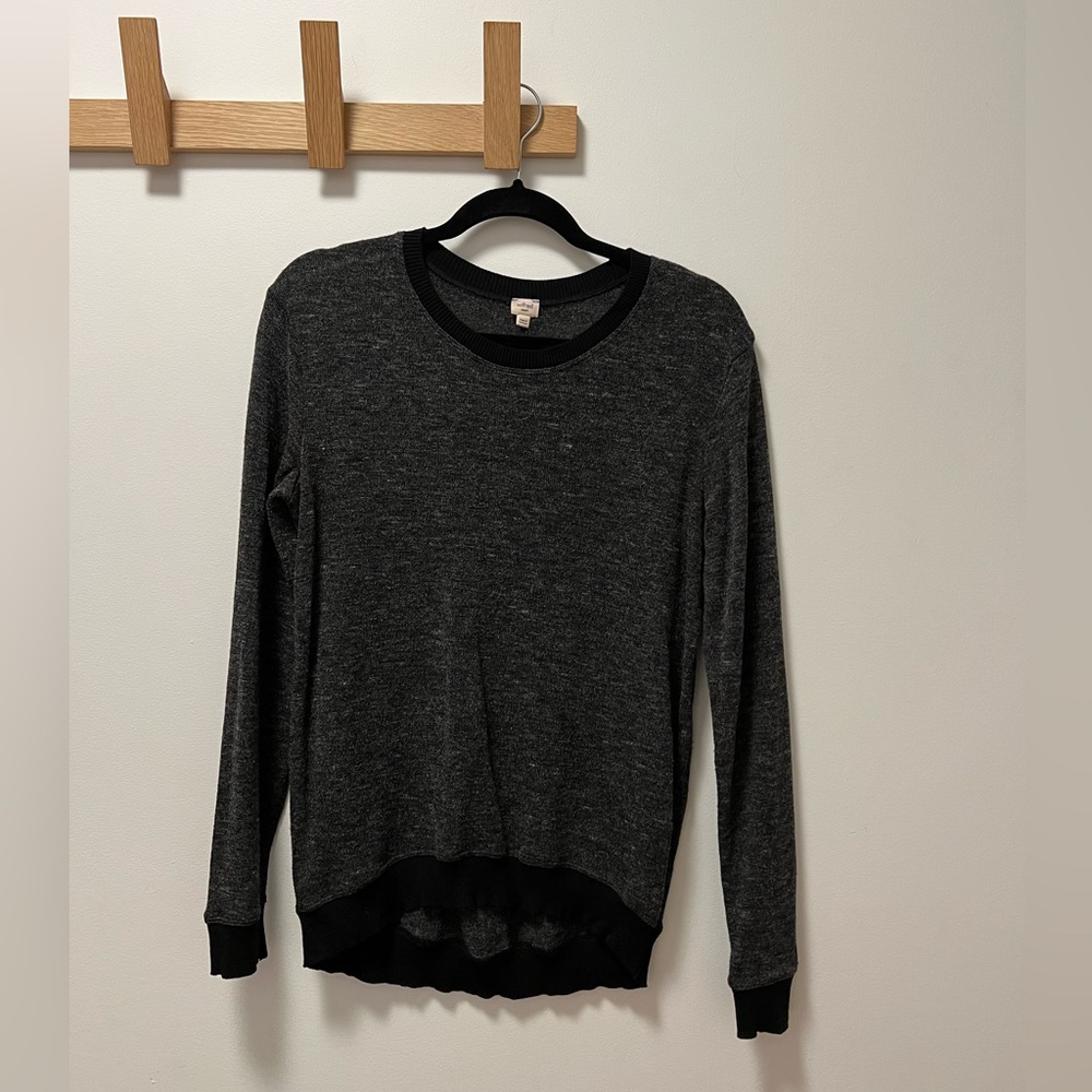 Aritzia Wilfred Sweater